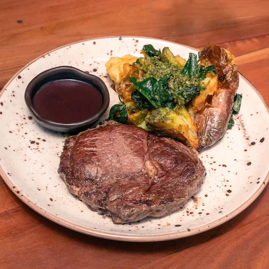 - BIFE ANCHO 300 grs. 