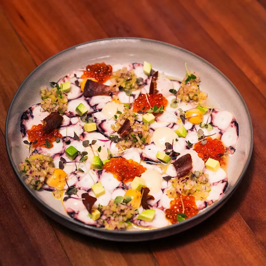 -PULPO A LA MANDOLINA 