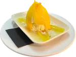 Papayas con helado y salsa de naranja