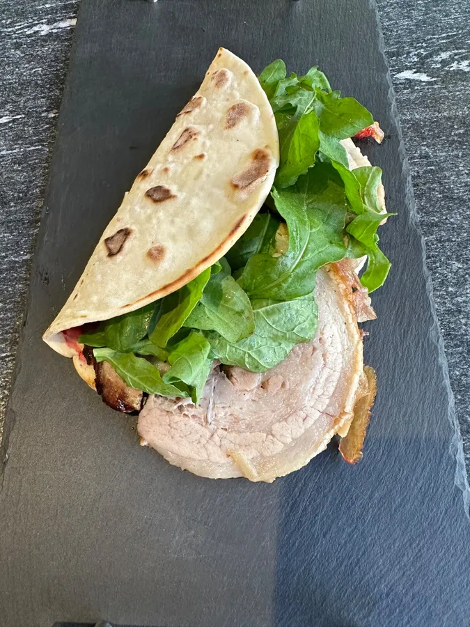 Piadina di Porchetta