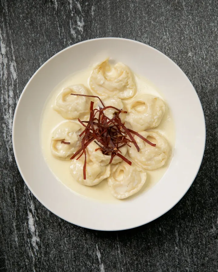 Tortelloni de ricotta parmesano