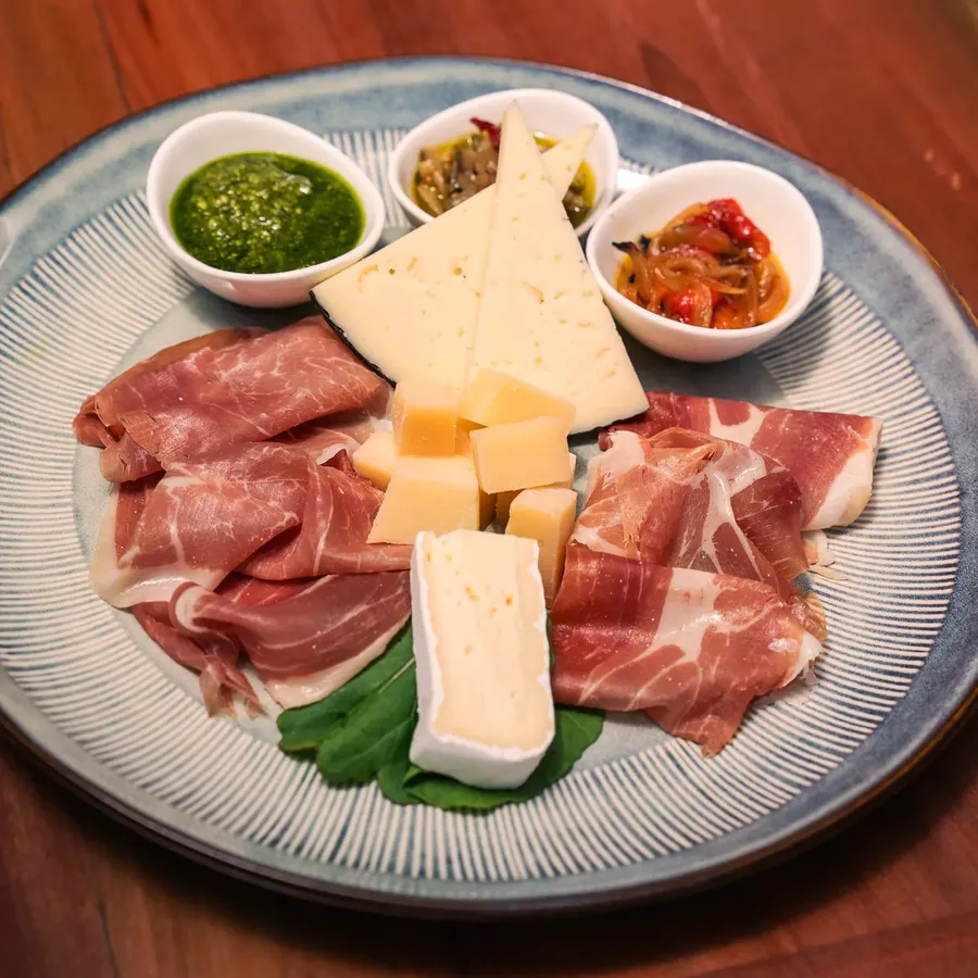 -TABLA BODEGÓN /4 pers.