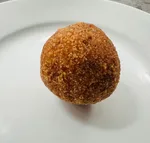 Suppli risotto de carne con mozzarella