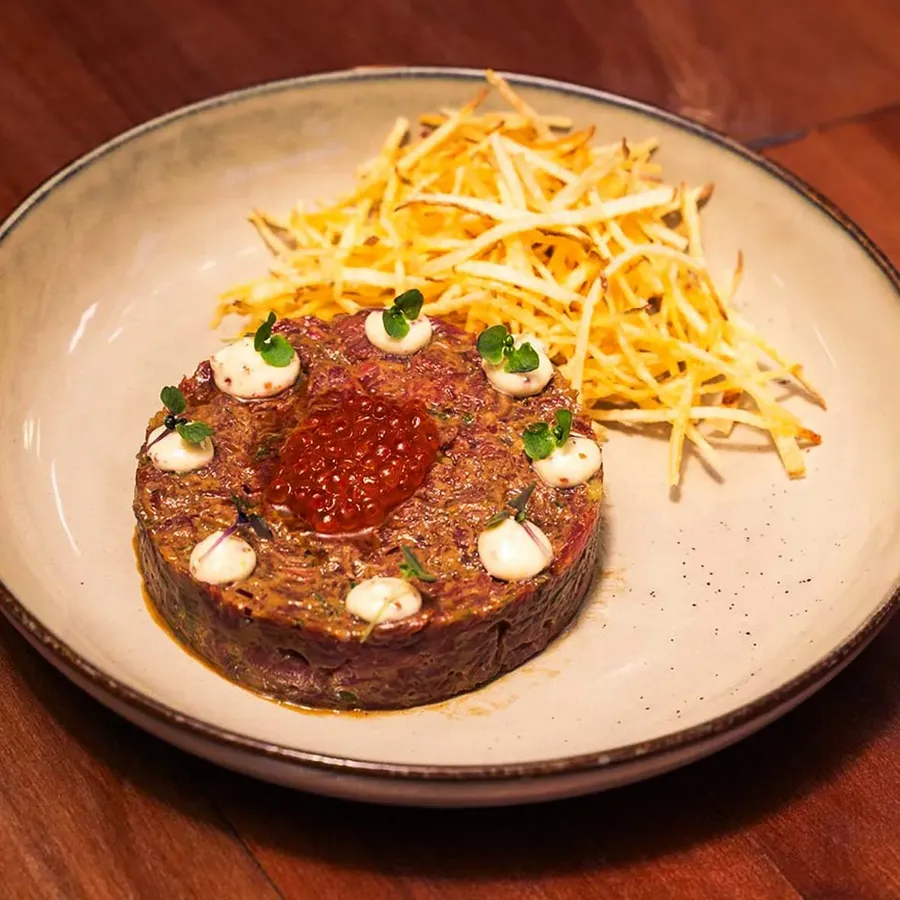 -TÁRTARO DE FILETE DE VACUNO 